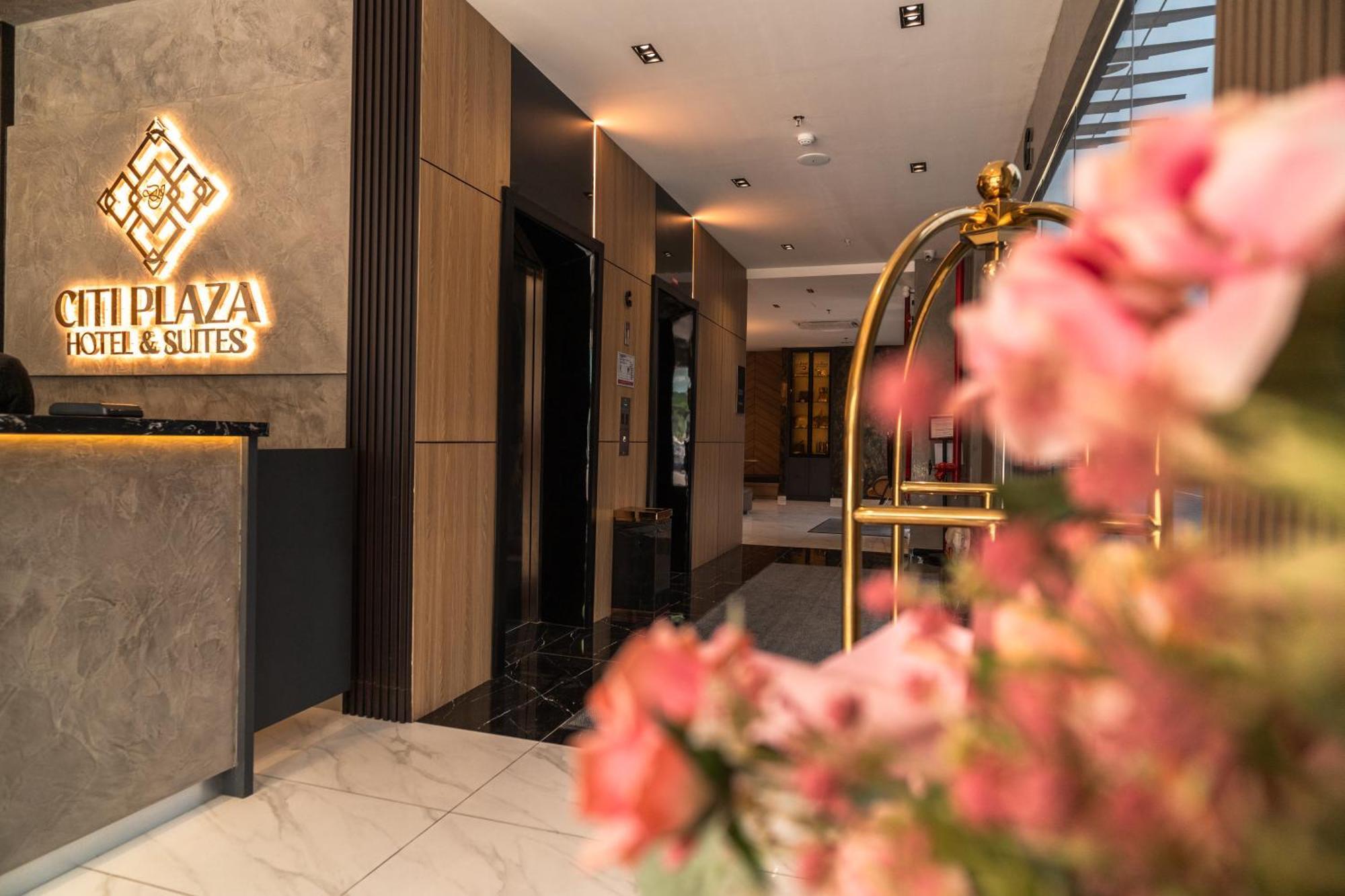 Dj Citi Plaza Hotel & Suites Kuala Terengganu Exterior foto